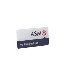 Naambadge | rechthoekige plaatbadge 70x35mm | Bedrukt & Gedomeerd | kwantumkortingen